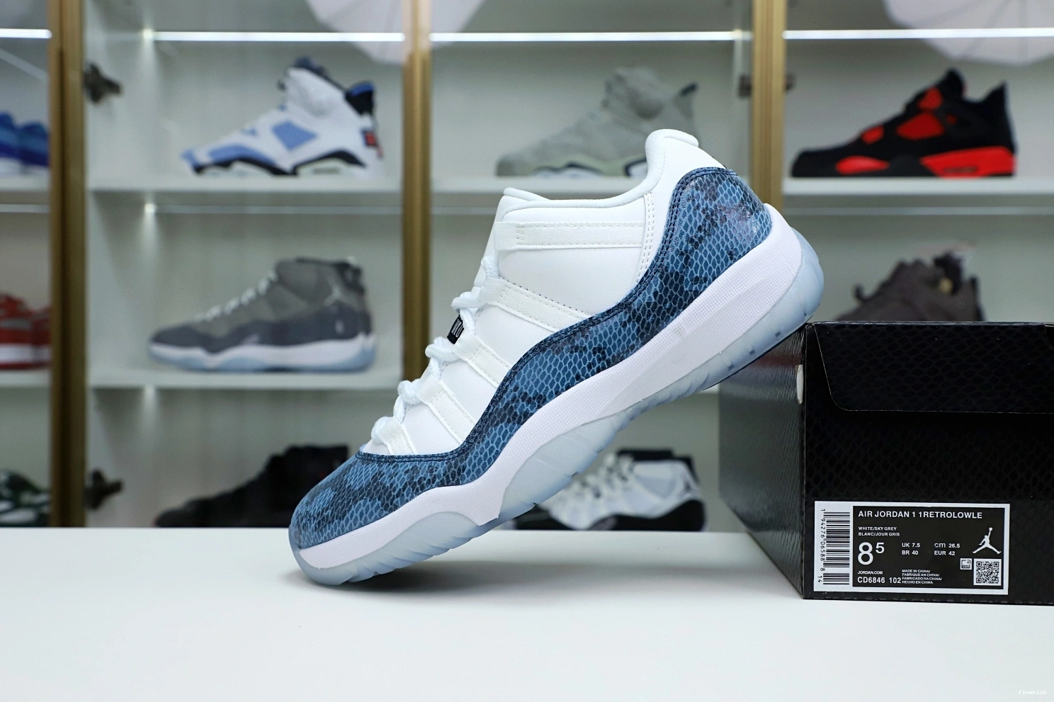 “navy Jordan 11 Jordan Air snakeskin” 0130